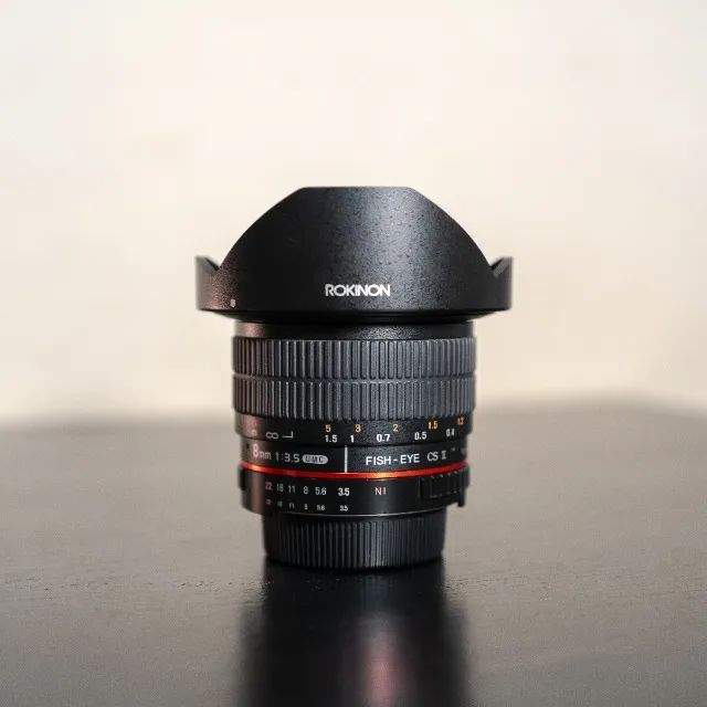 Lente ultra angular Rokinon 8mm 3.5 UMC CS II fisheye ultra angular