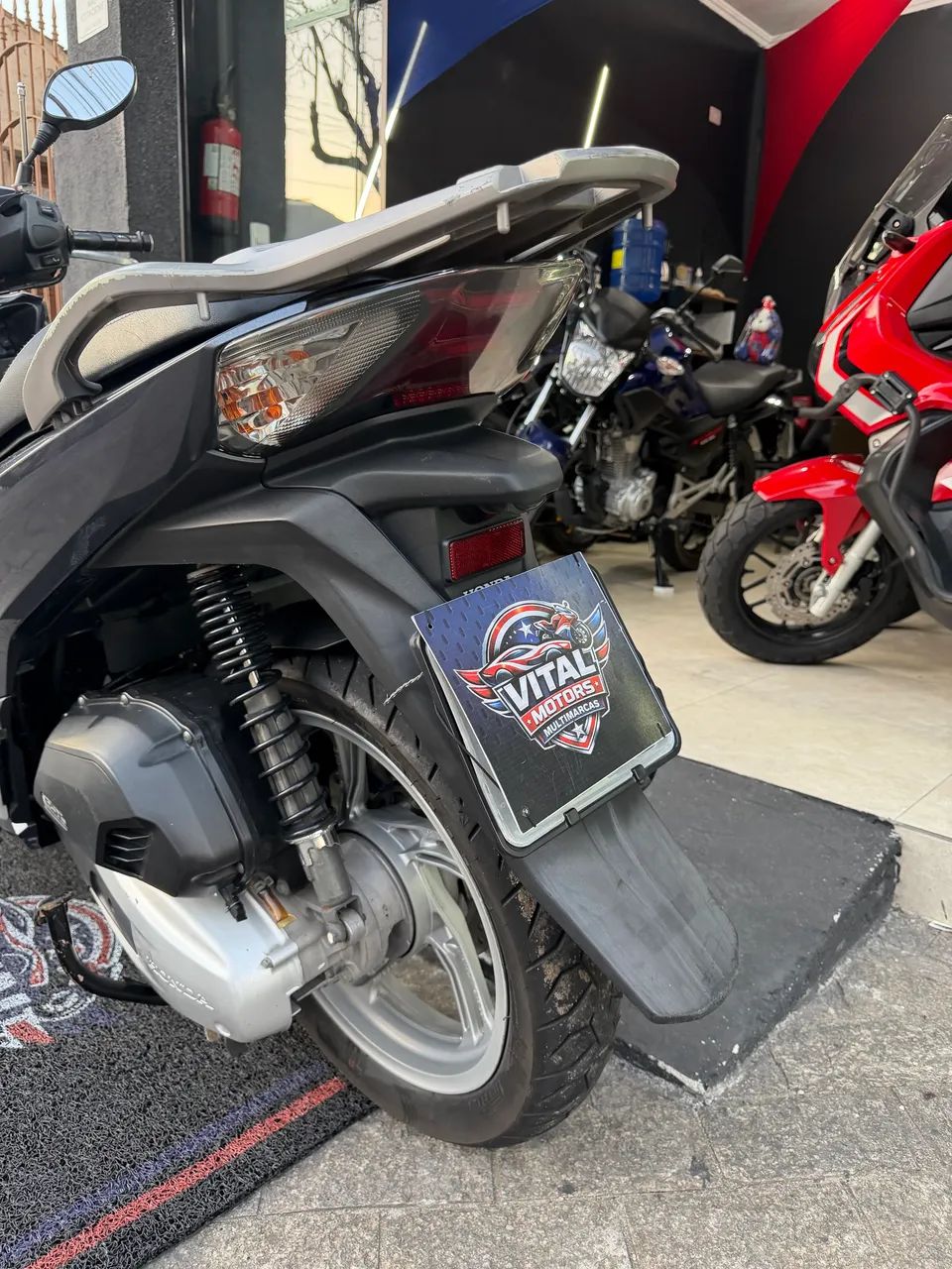 HONDA SH 150  - Foto 5