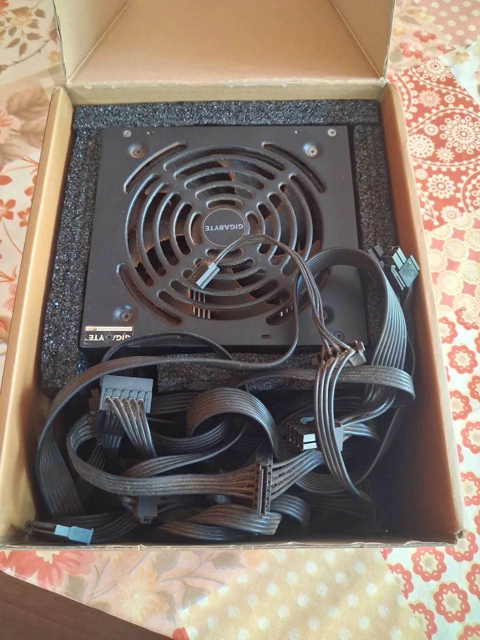 Fonte Gigabyte P550B 550W - Foto 2