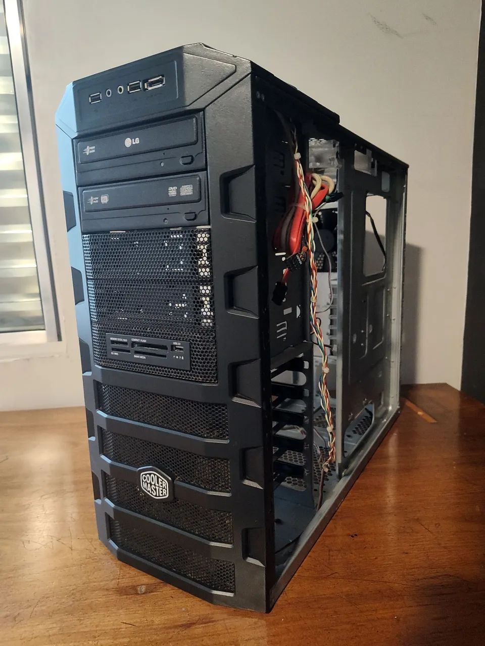 Gabinete fulltower Haf 922 Cooler master - Foto 2
