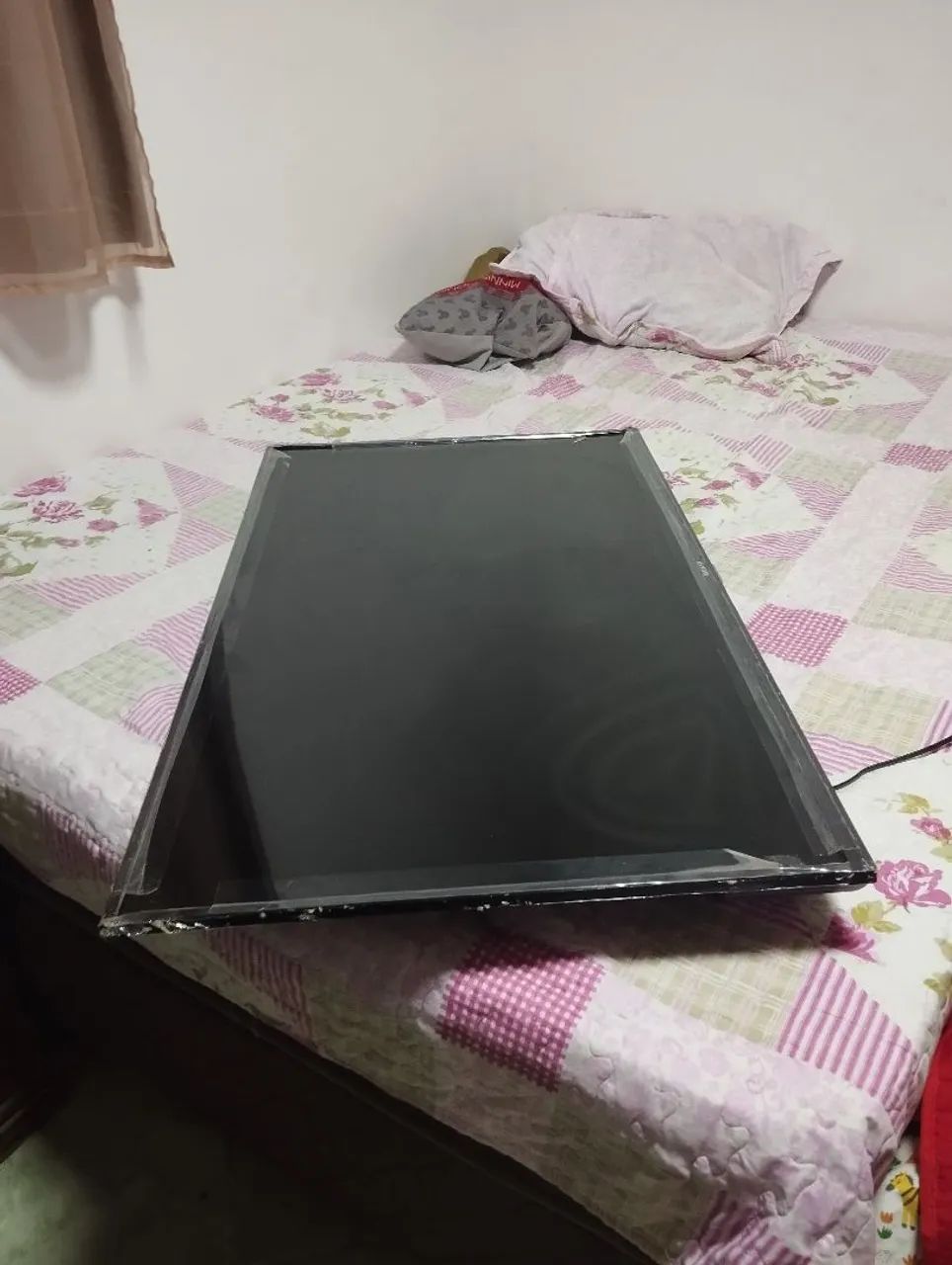 Tv Semp para retirada de peças 