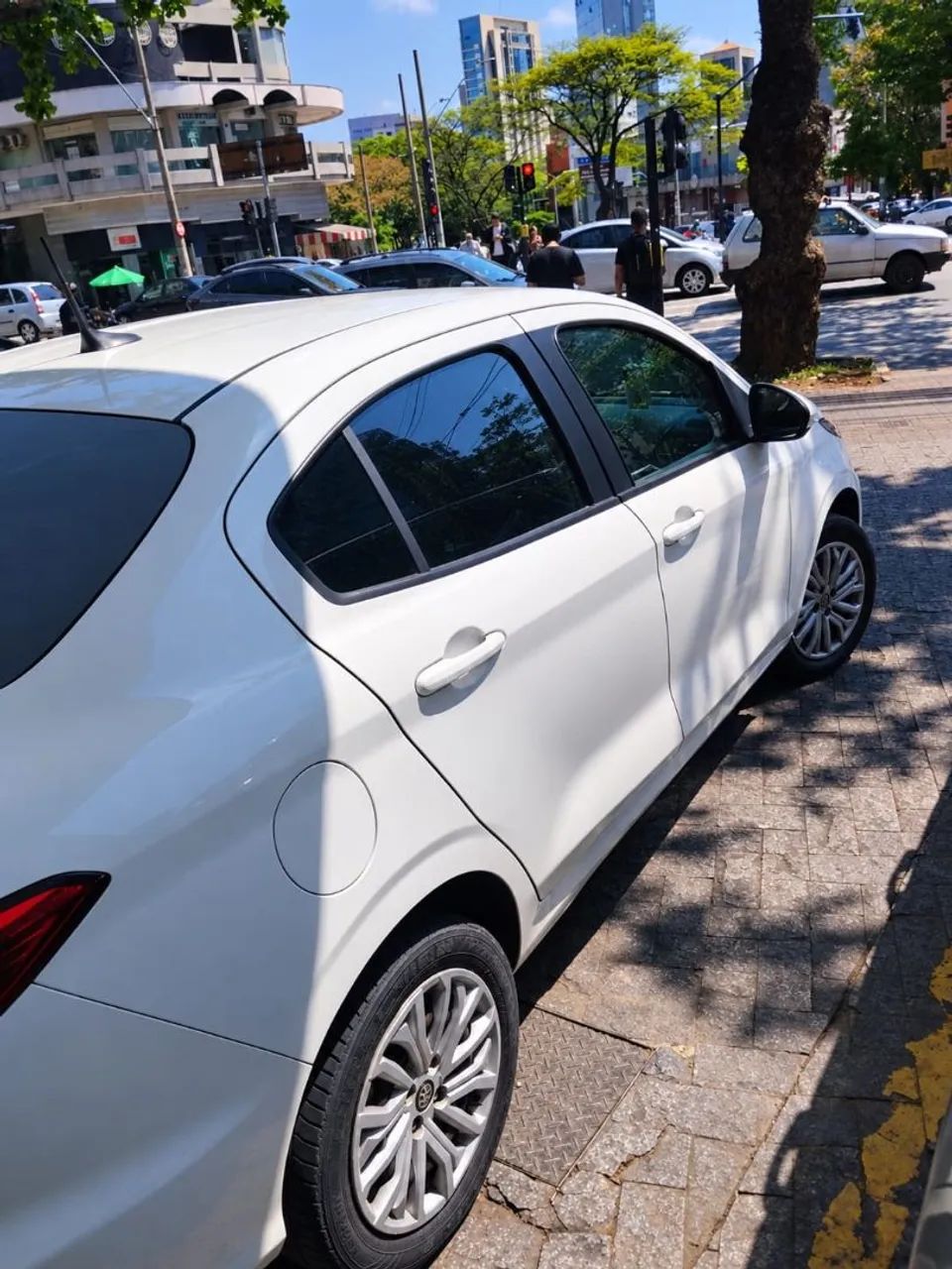 Fiat Cronos Drive 1.3 8V Flex 2022 - Foto 4