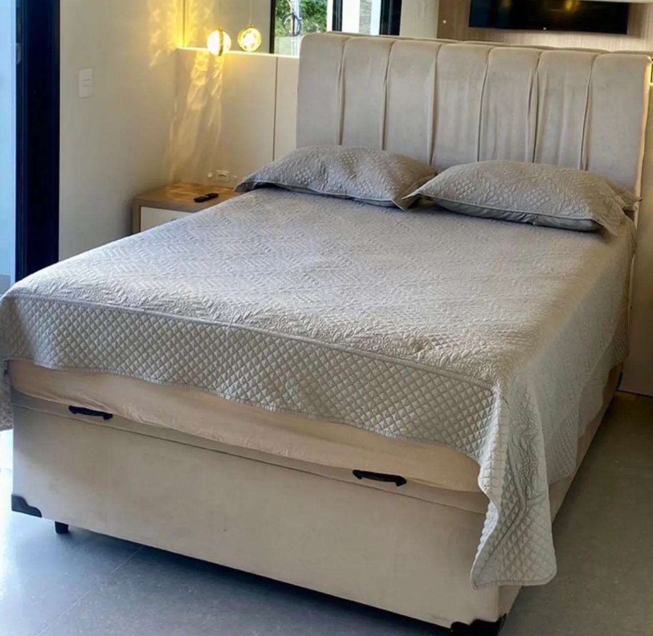 Cama box casal baú com cabeceira