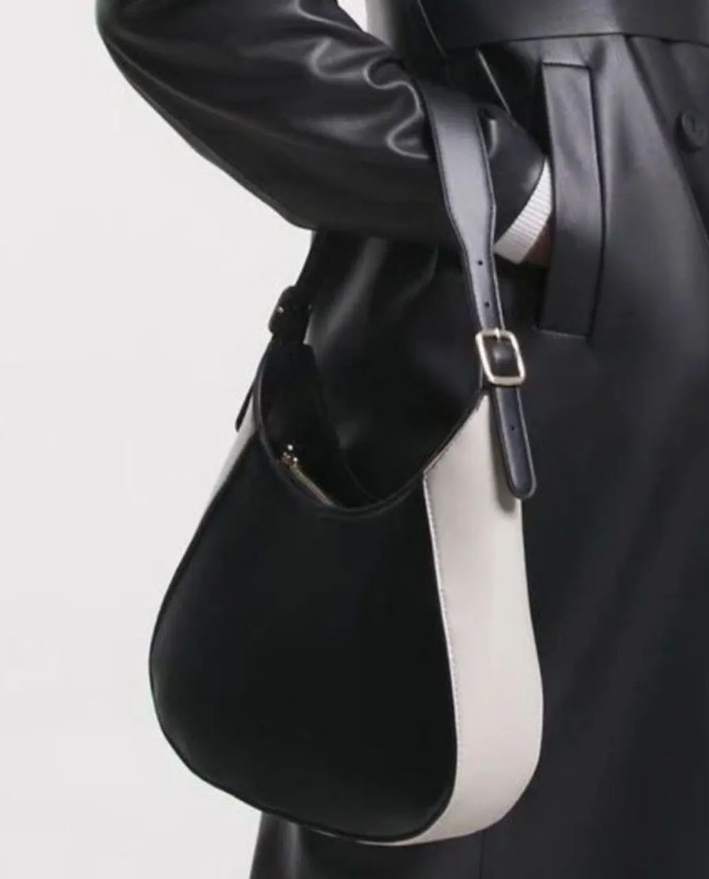 Bolsa bicolor preto/branco 