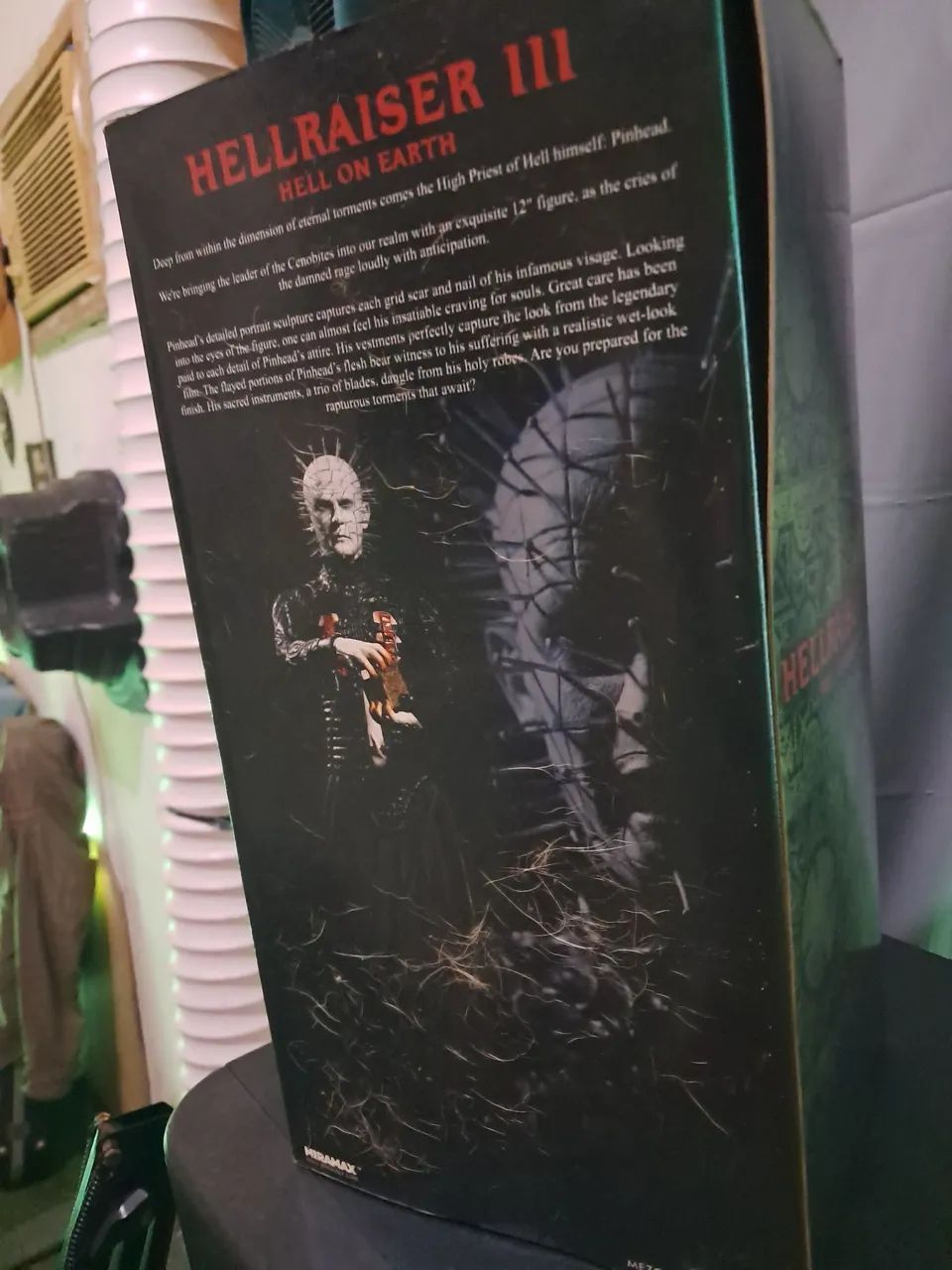 Pinhead Hellraiser da Mezco - Foto 4