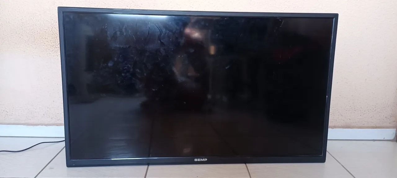 Tv semp 40 polegadas ( com defeito)
