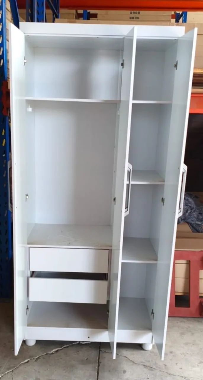 Guarda roupa 3 portas  - Foto 4