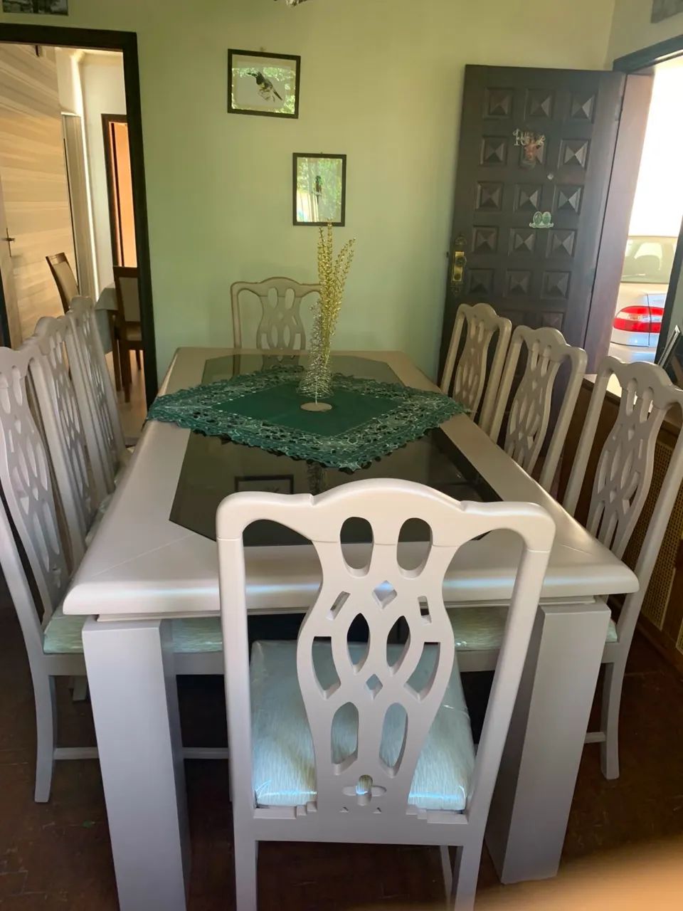 Mesa de Jantar Clássica 2,00 m com 8 Cadeiras - Madeira Maciça - Foto 2