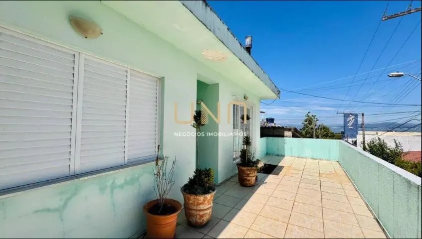 Casa na Costeira do Pirajubaé, com piscina e 2 quartos. - Foto 2