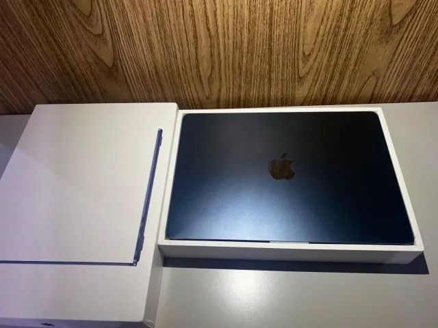 MacBook Air M2 8GB 256GB SSD | Bateria 89% | Sem Defeitos