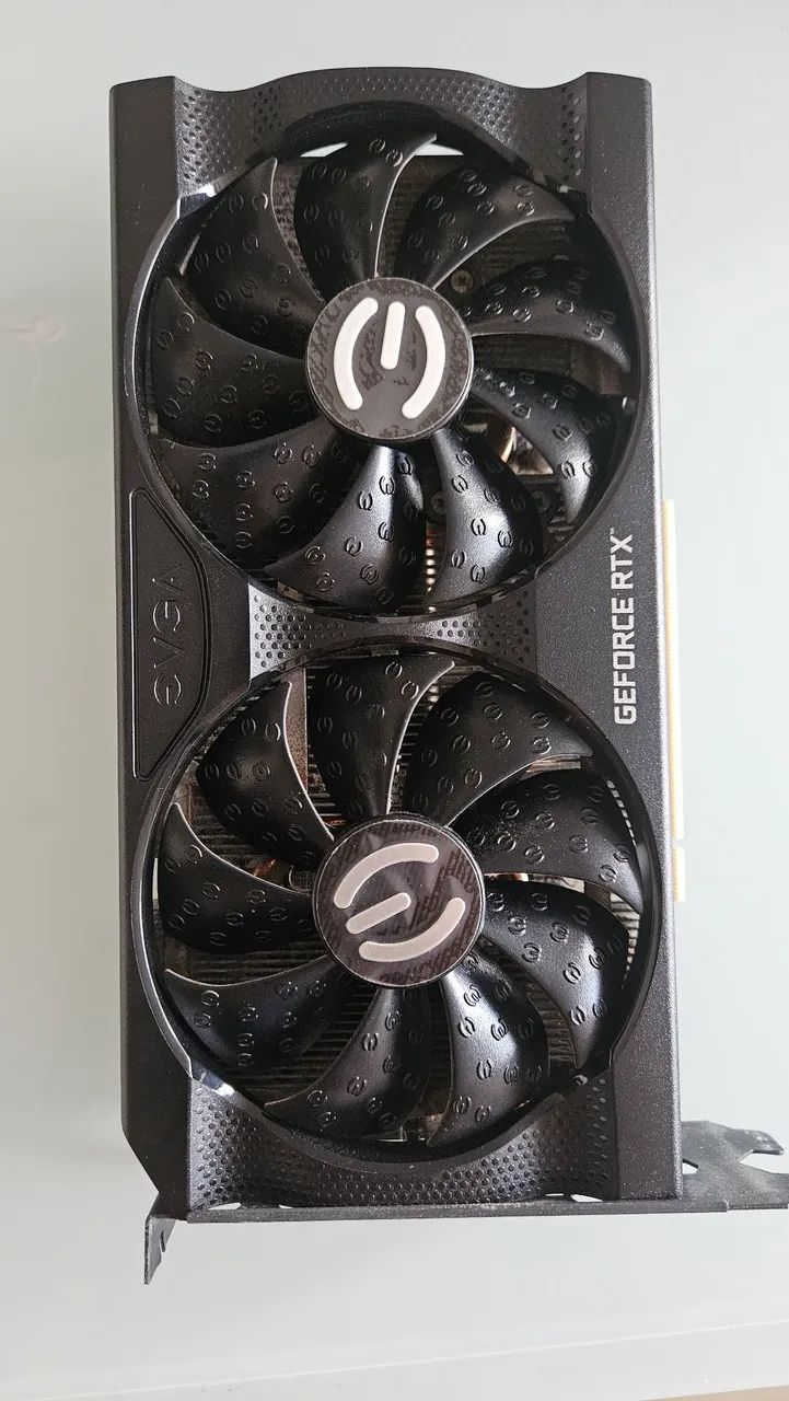 RTX 3050 EVGA 8GB - Foto 4