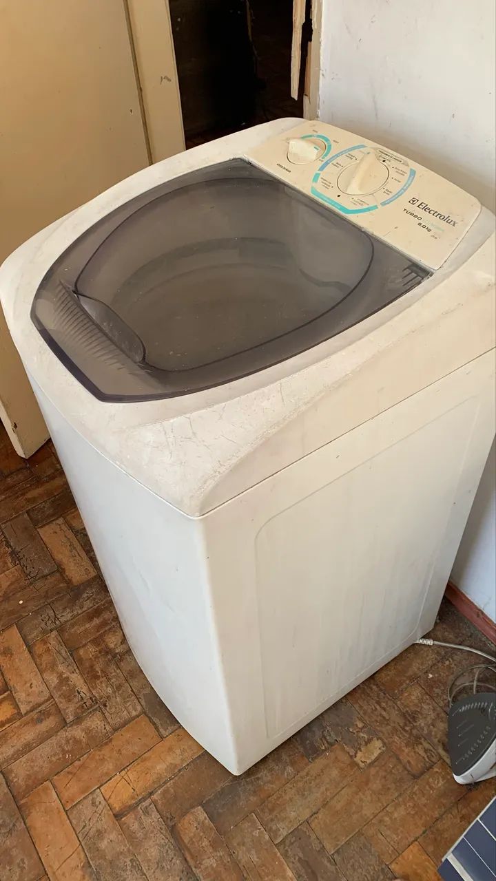 VENDO MÁQUINA DE LAVAR 6KG ELETROLUX funcionando perfeitamente  - Foto 3