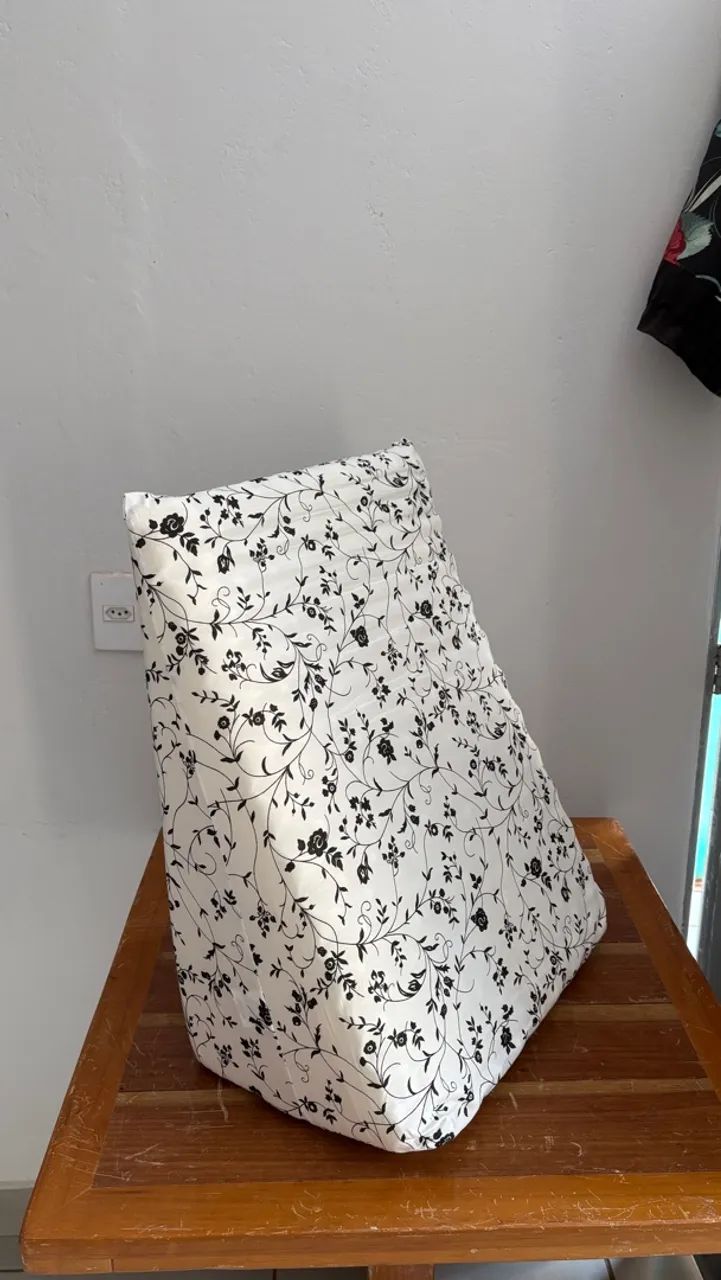 Doação Travesseiro Triangular 