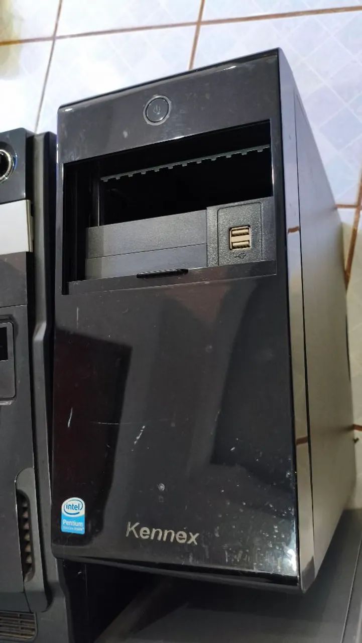 3 Gabinetes PC Desktop - Foto 2