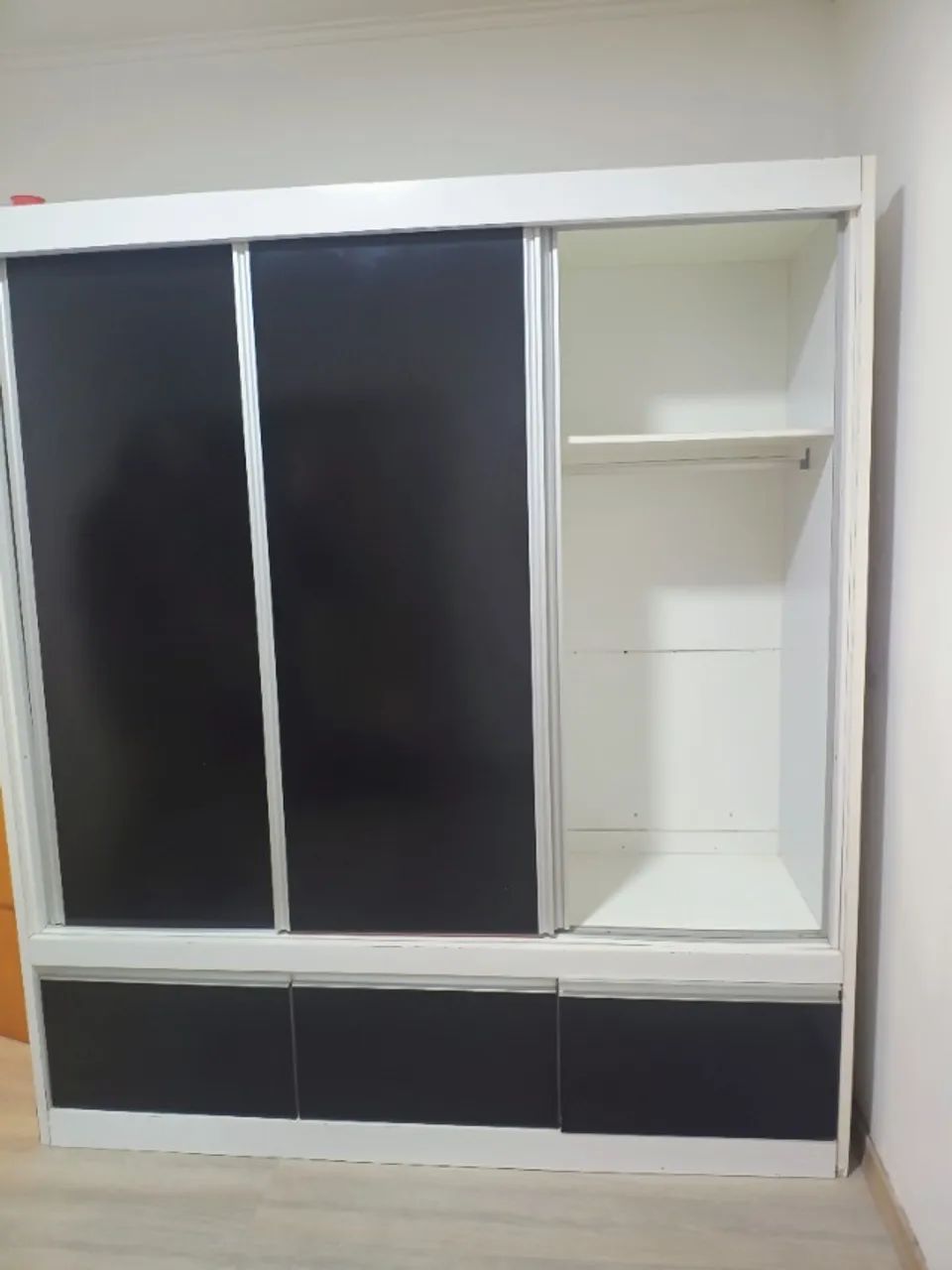guarda-roupa 