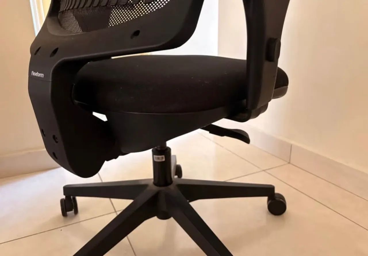 Cadeira Flexform - Foto 2