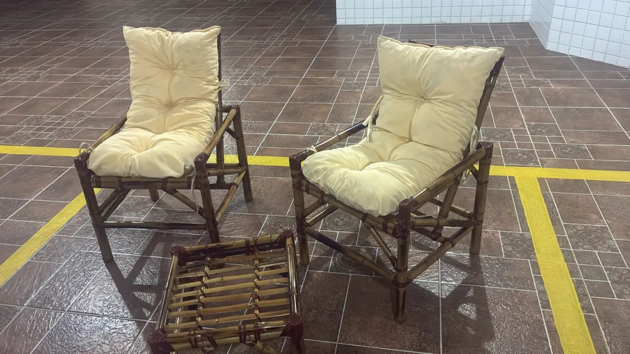 Cadeiras e mesa - Foto 4
