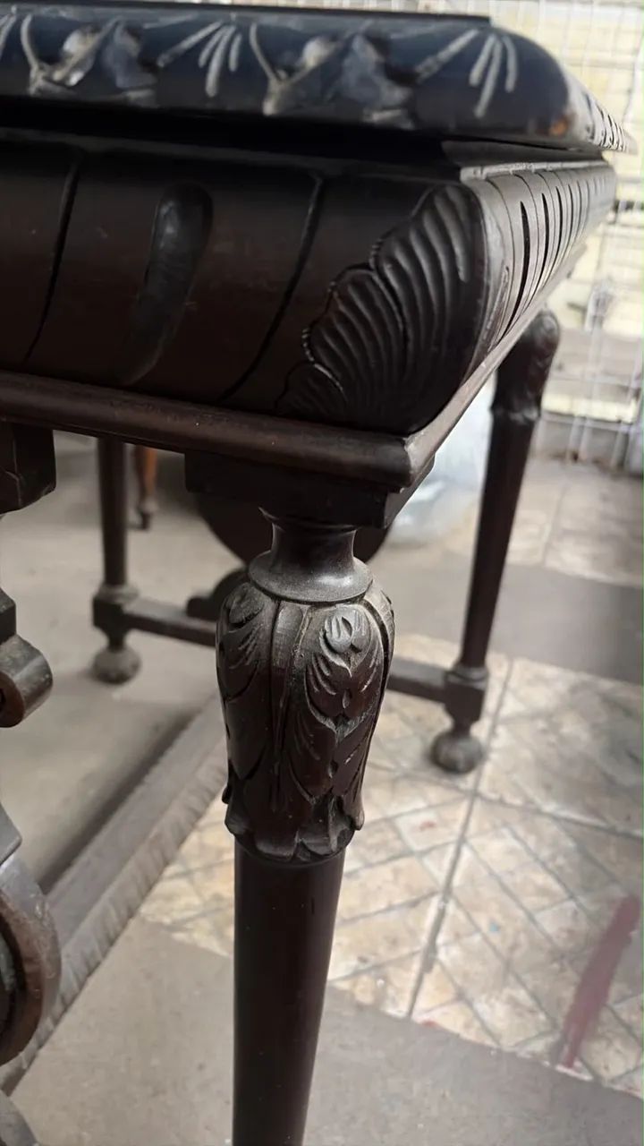 Mesa Estilo Gótico Vitoriano de carvalho ebonizado - Foto 2
