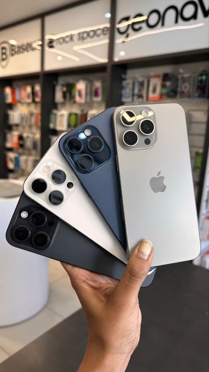 iPhone 15 Pro Max - 256GB