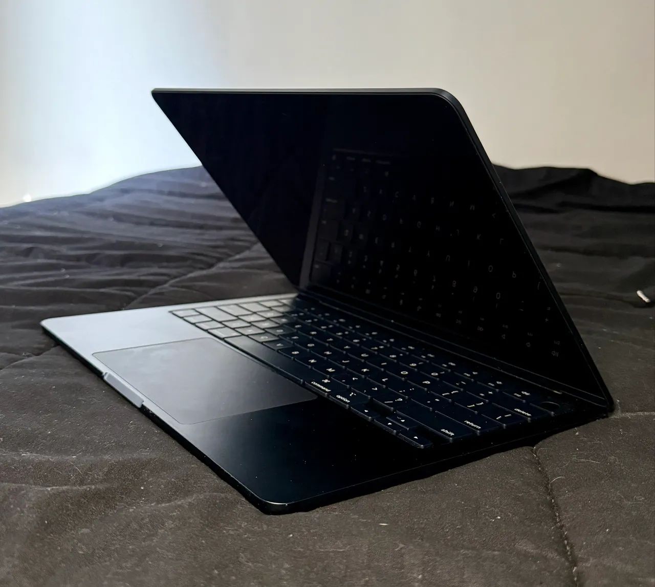 MacBook Air M2 13" 8GB 256GB Midnight - Com Acessórios (Praticamente Zero!) - Foto 2