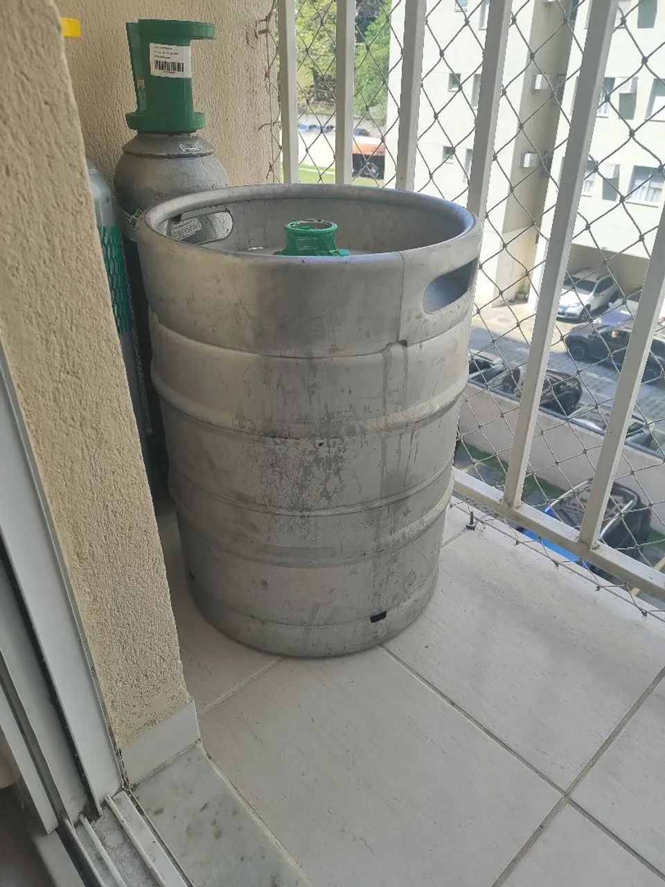 Vendo Kit barril de chopp e dois cilindros  - Foto 5