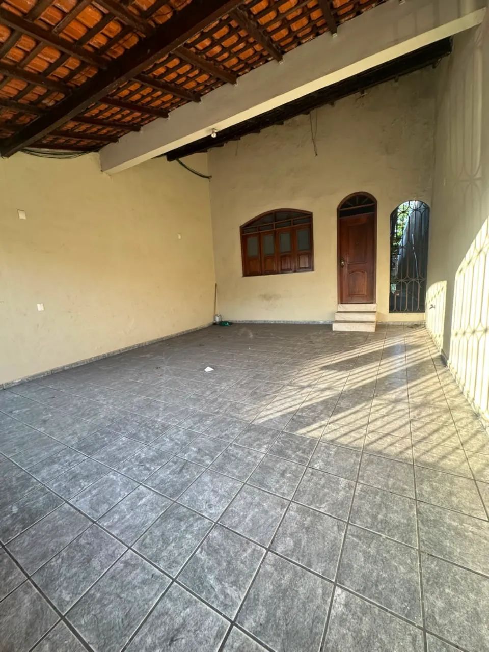 VENDO EXCELENTE CASA - Foto 2
