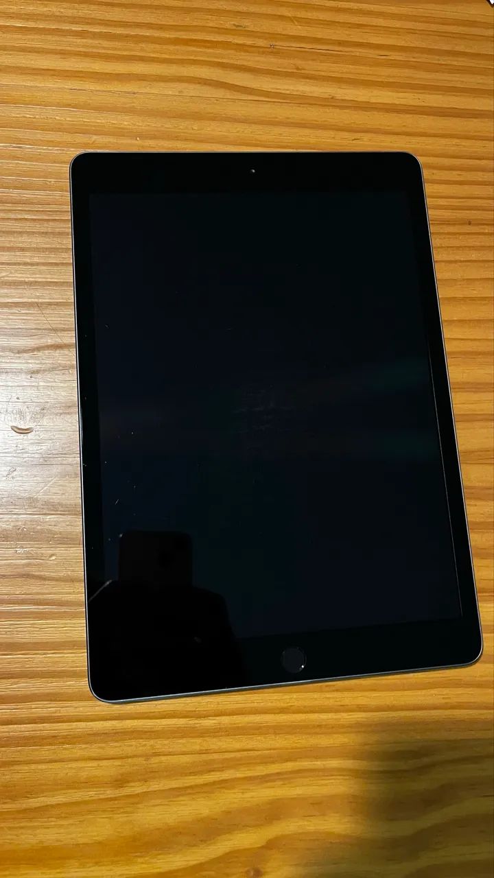 iPad 8ª geração - 32 GB Wi-Fi - Cinza Espacial - Foto 2