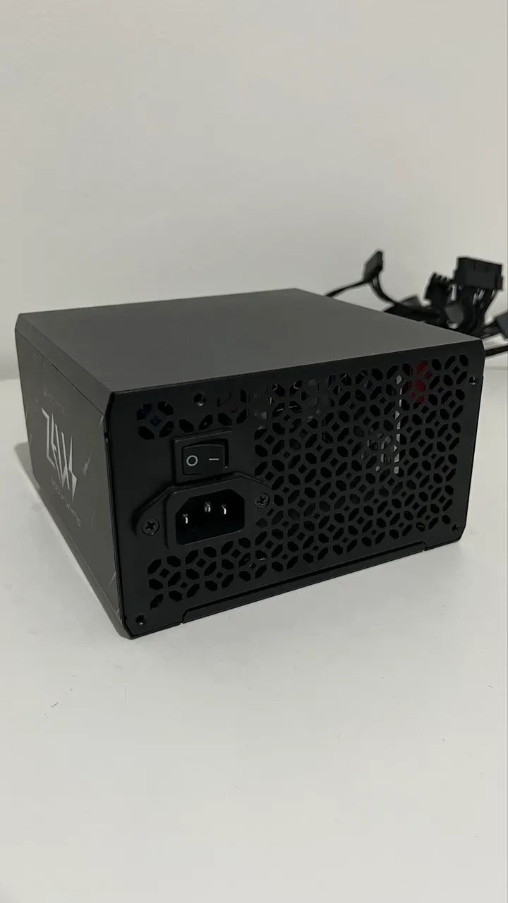 Fonte de 500W Rise Mode Zeus  - Foto 3