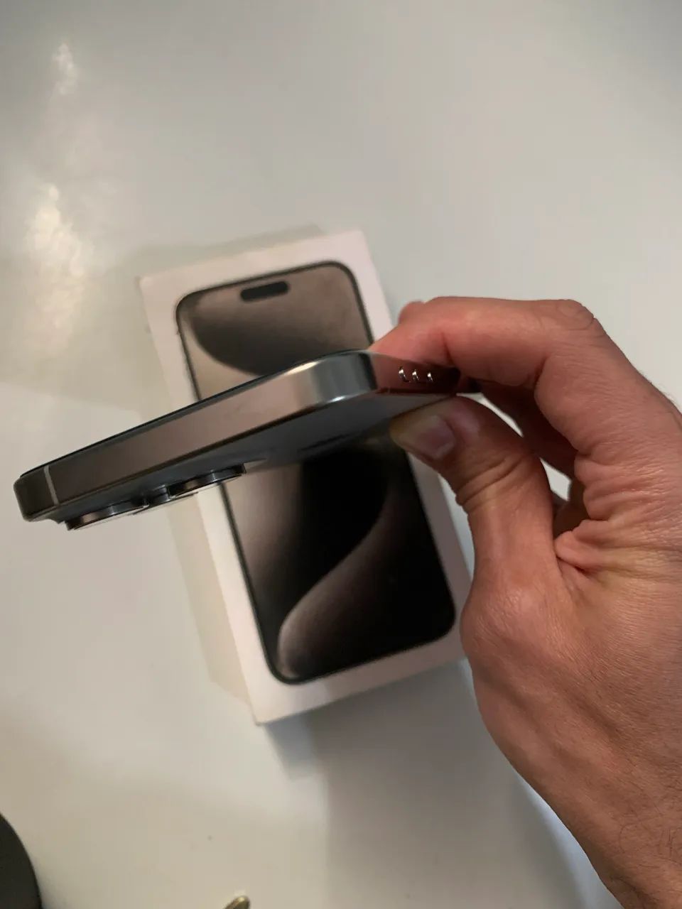 iPhone 15 Pro Max 256GB Titânio Natural - Foto 2