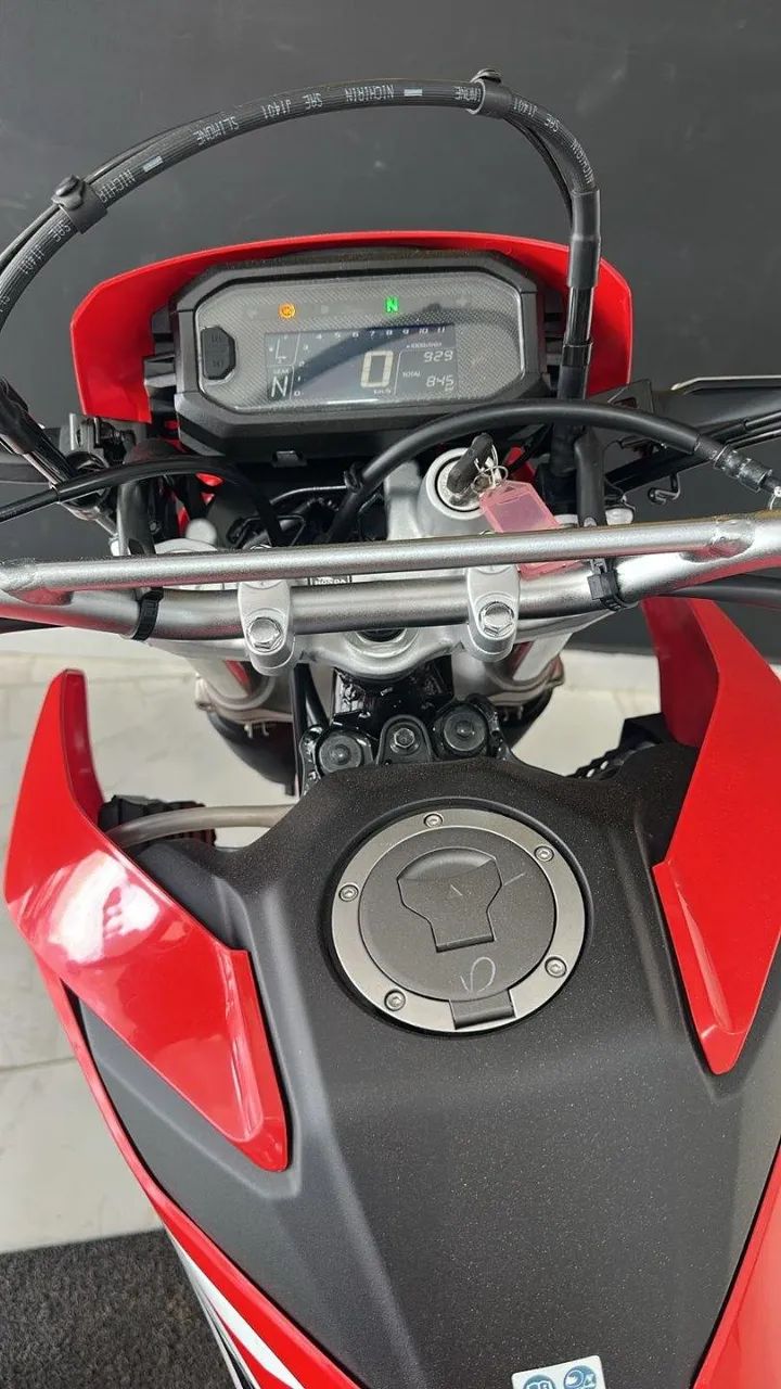 XR 300 VERMELHA 2025/2026 - Foto 4