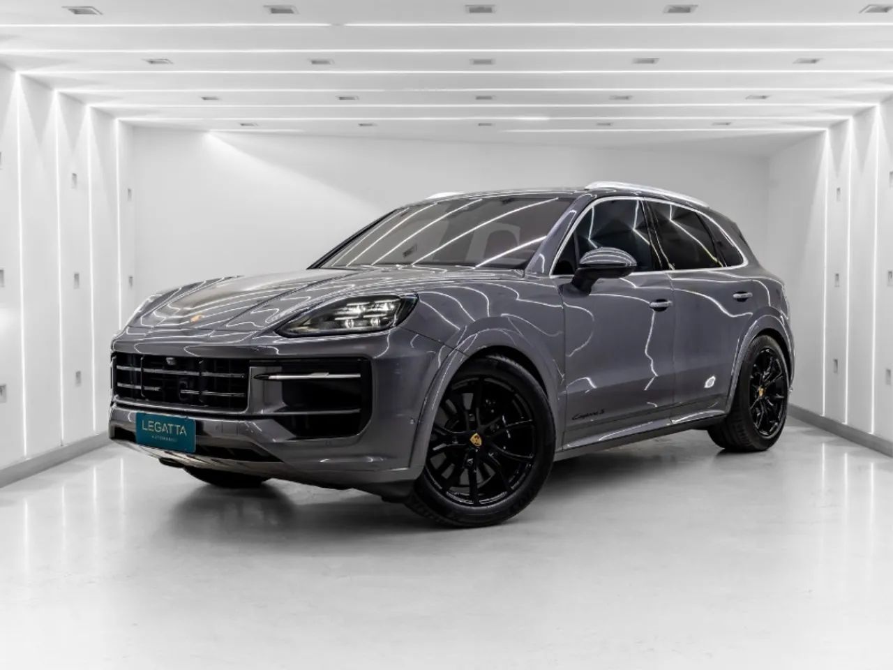 Porsche Cayenne 2024
