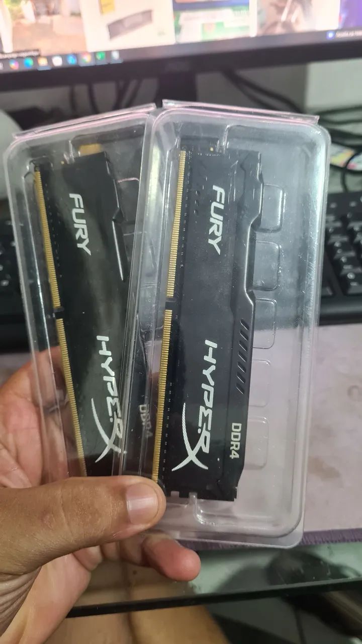 2 memorias ddr4 4gb 2666mhz hyperx 