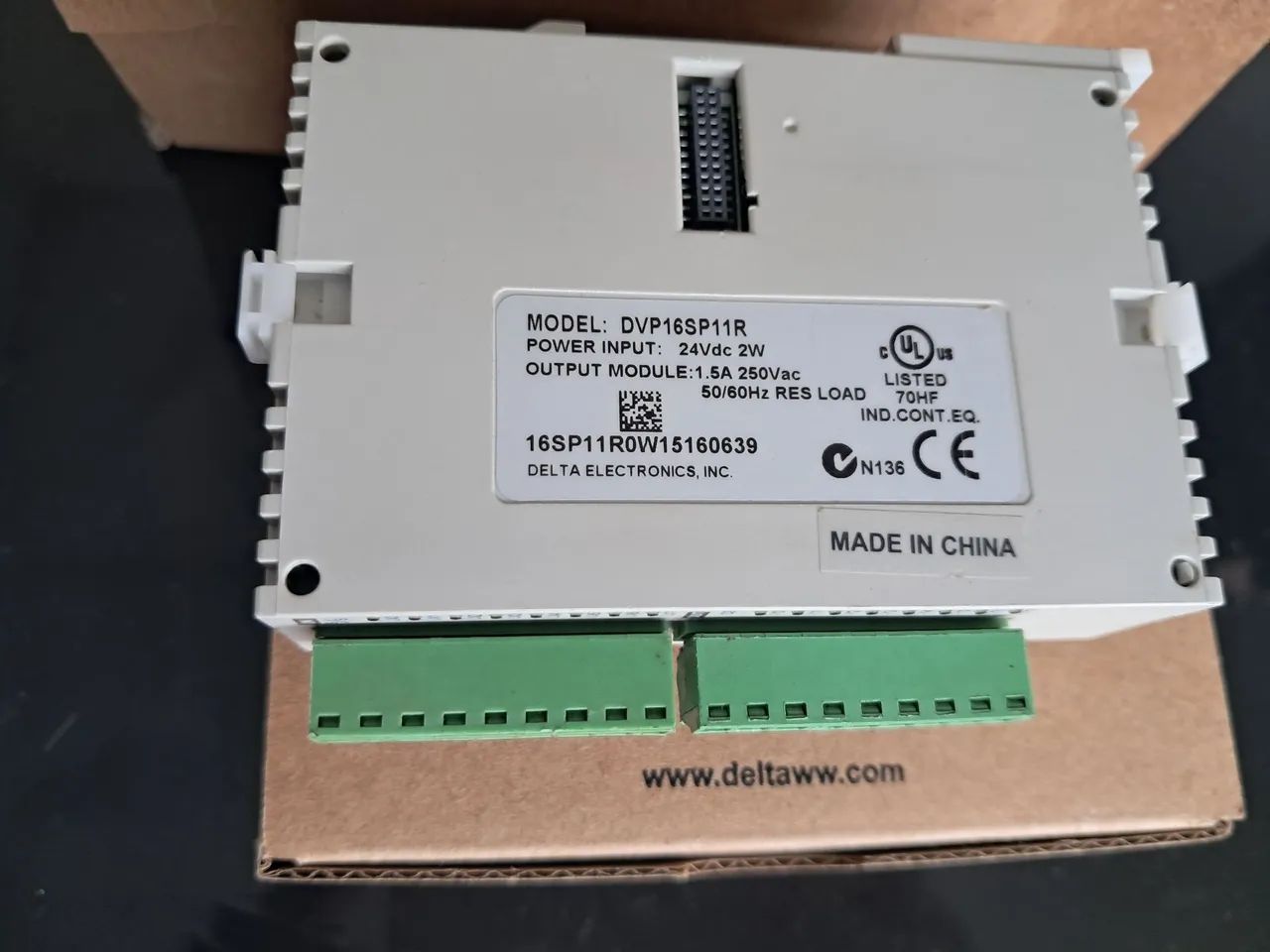 Delta DVP16SP11R - Foto 2