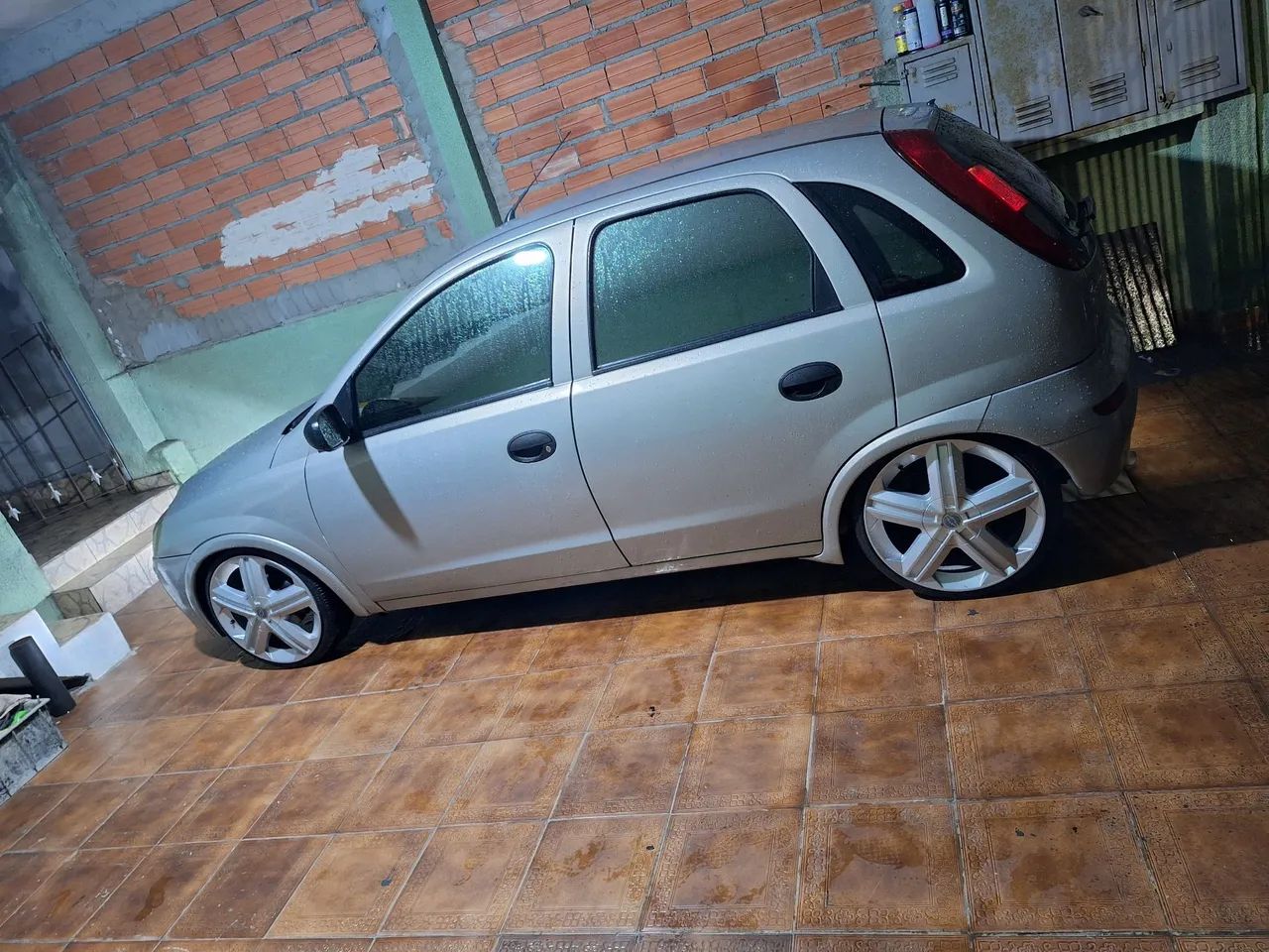 Chevrolet Corsa Hatchback 1.0 MPFI 8V 71cv 5P 2004
