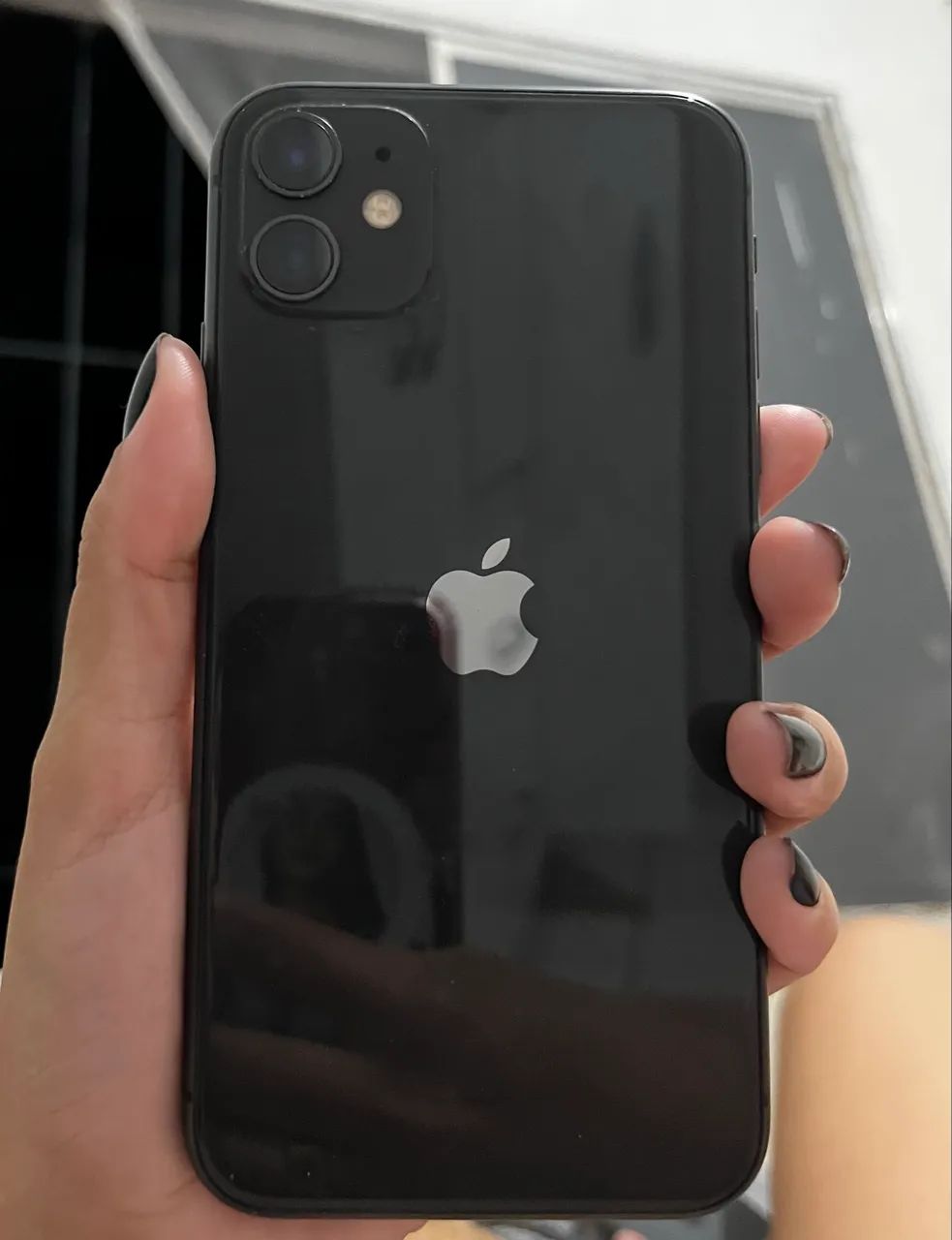IPHONE 11 - 64 Gigas  - Foto 2