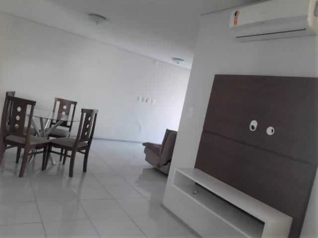 Apartamento Sala/Quarto Mobiliado na Ponta D'areia