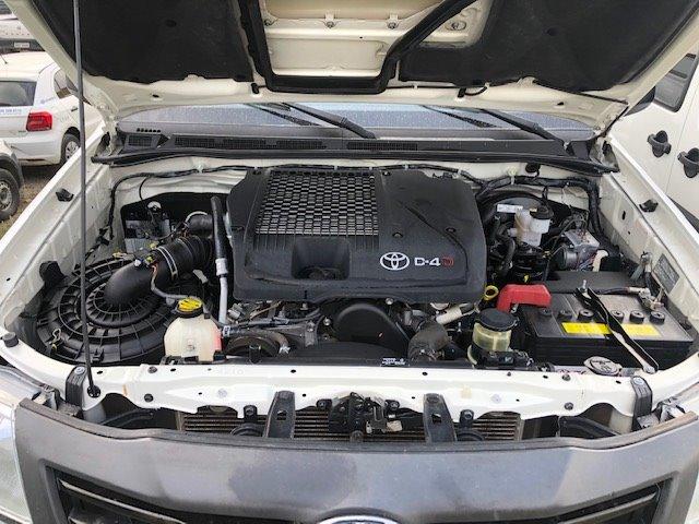 Toyota hilux cs 3.0 4x4 2015 - Foto 6