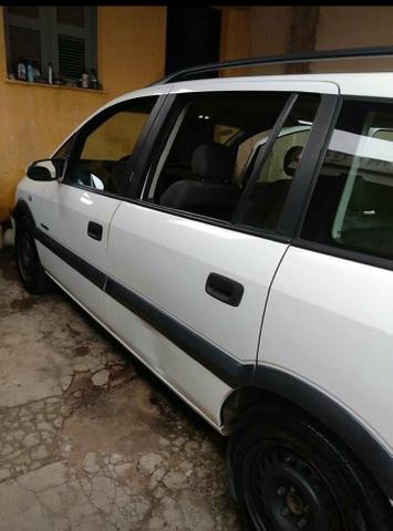 Vendo zafira - Foto 2