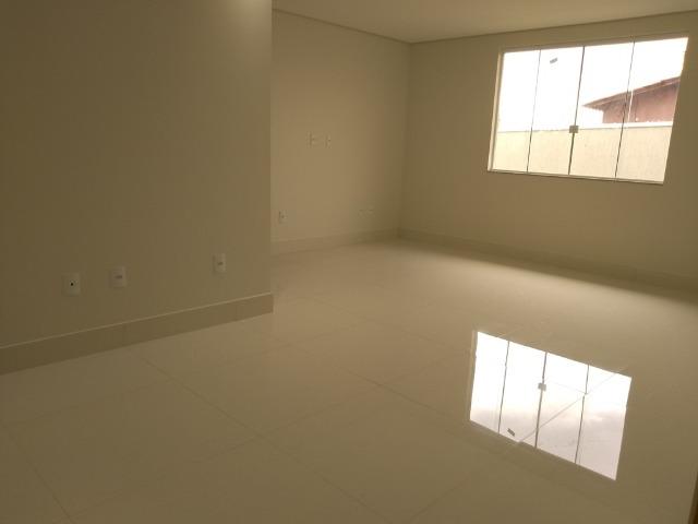 Samuel Pereira oferece: Linda casa RK Sobradinho Moderna Nova Churrasqueira 3 suítes - Foto 13