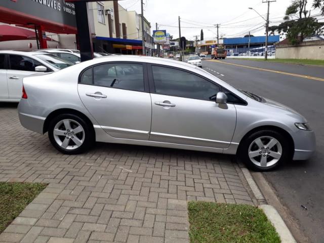 HONDA CIVIC LXS AT - Foto 17