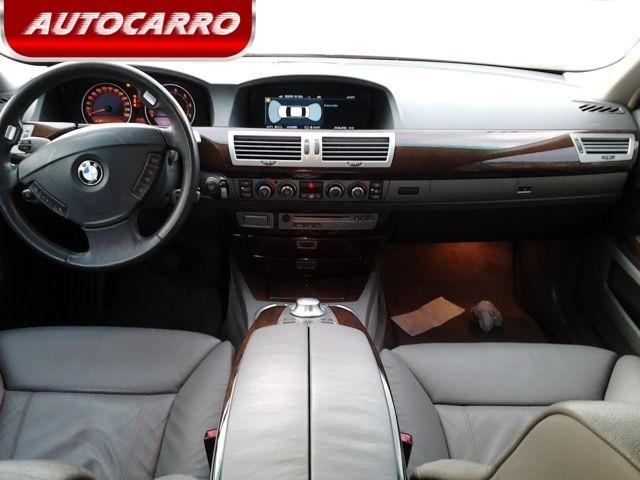 O.P.O.R.T.U.N.I.D.A.D.E Bmw 750i 4.8 Sedan V8 32V - Foto 3