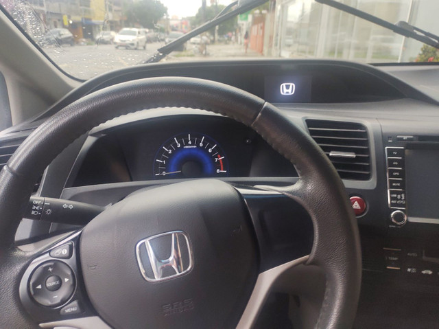 NEW CIVIC LXS 1.8 2016 Apenas 24.000 km #SóNaAutoPadrão - Foto 9
