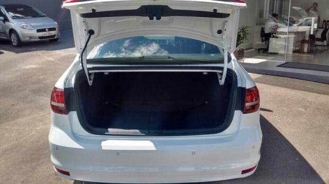 VOLKSWAGEN JETTA TRENDLINE 1.4 TSI AT Branco 2016/2016 - Foto 8