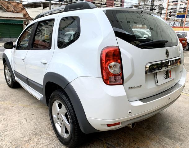 Oportunidade Única - Duster 2.0 Automático 2015 (C/ GNV) - Foto 4