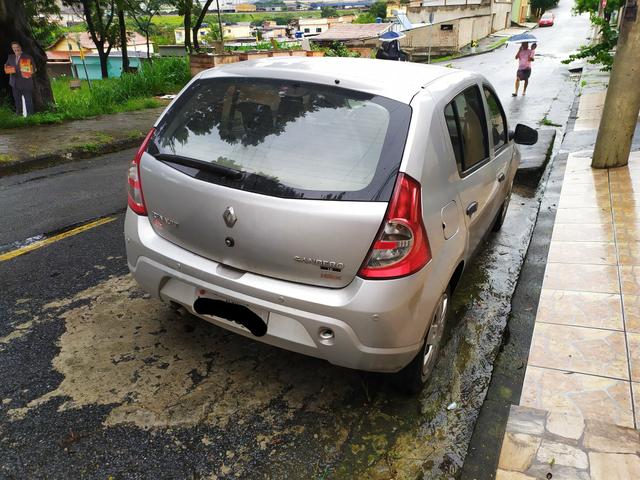 Sandero 1.6 8v 10/11 - Foto 2