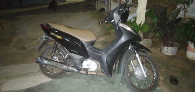 VENDE SE BIZ ANO 2012