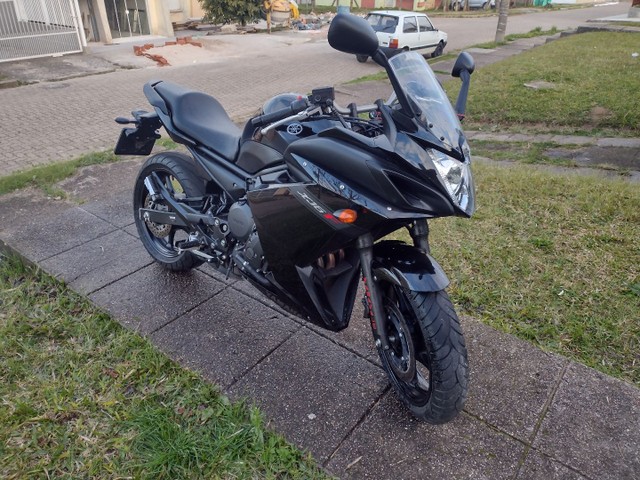XJ6F