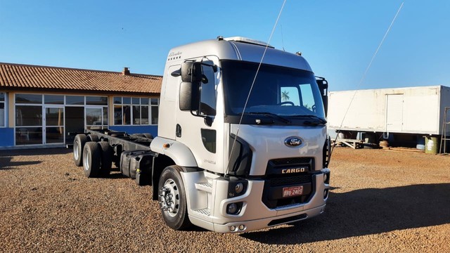 FORD CARGO 2429 2013