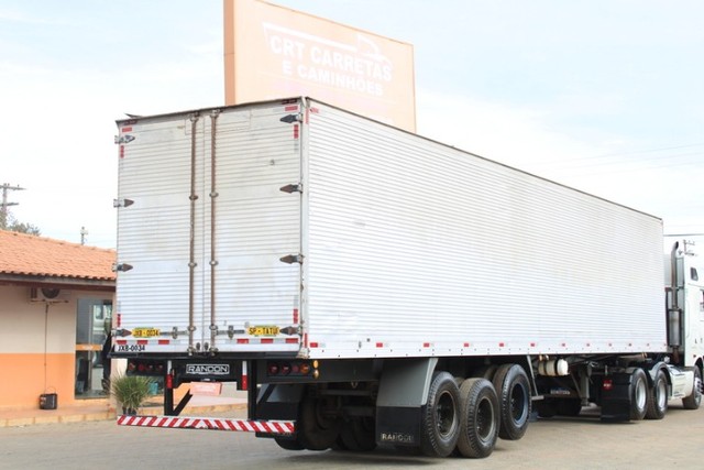 CARRETA BAÚ FURGÃO 26 PALETES UNICO DONO