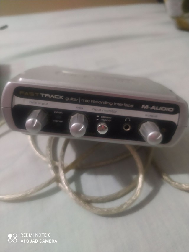 Interface de audio fast track 